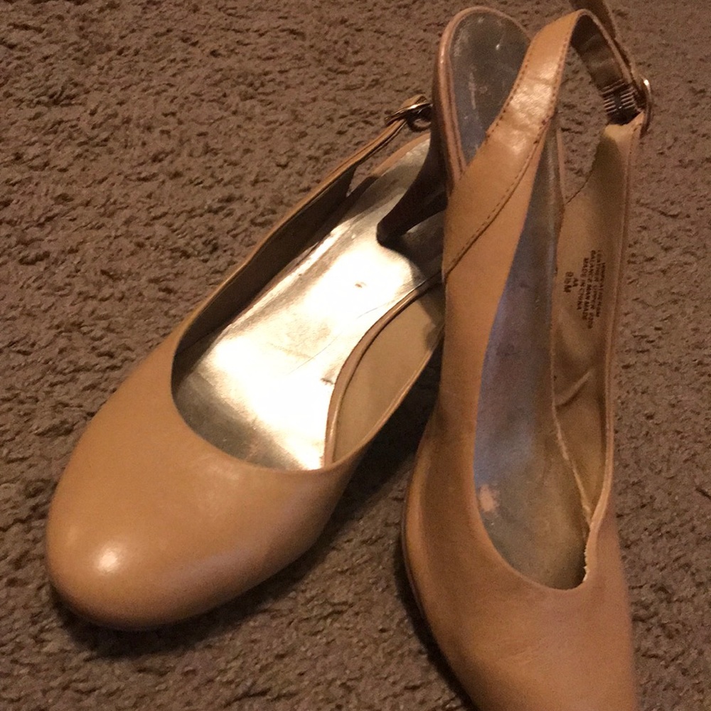 Nine West heel